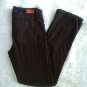 Hot in Hollywood, Beverley Hills, Baby Bells jeans